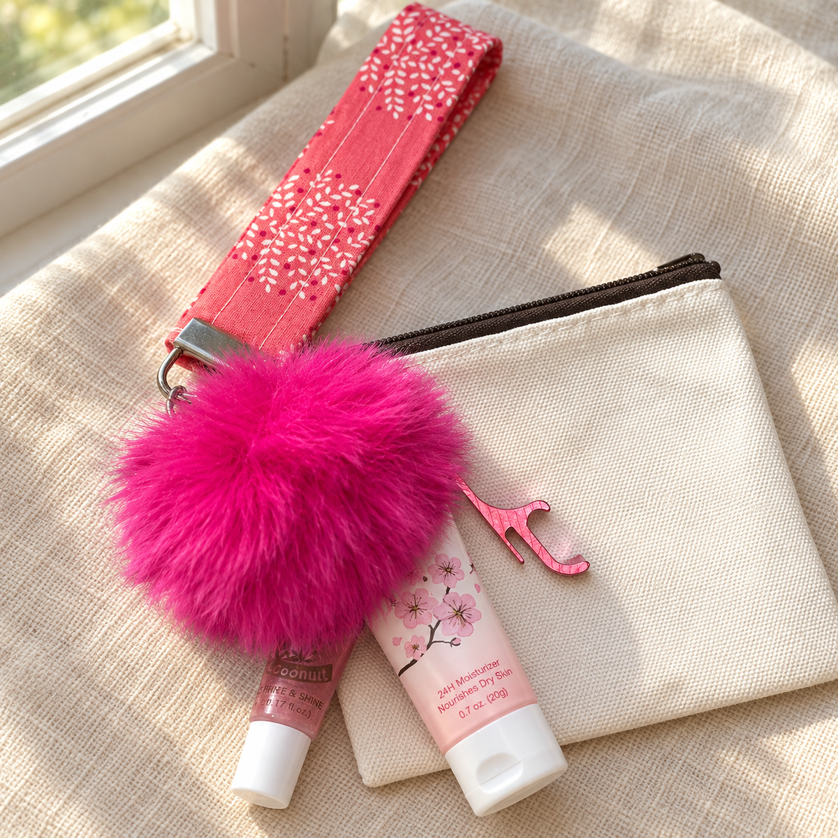 Pink Dandelions Wristlet Comfort Kit