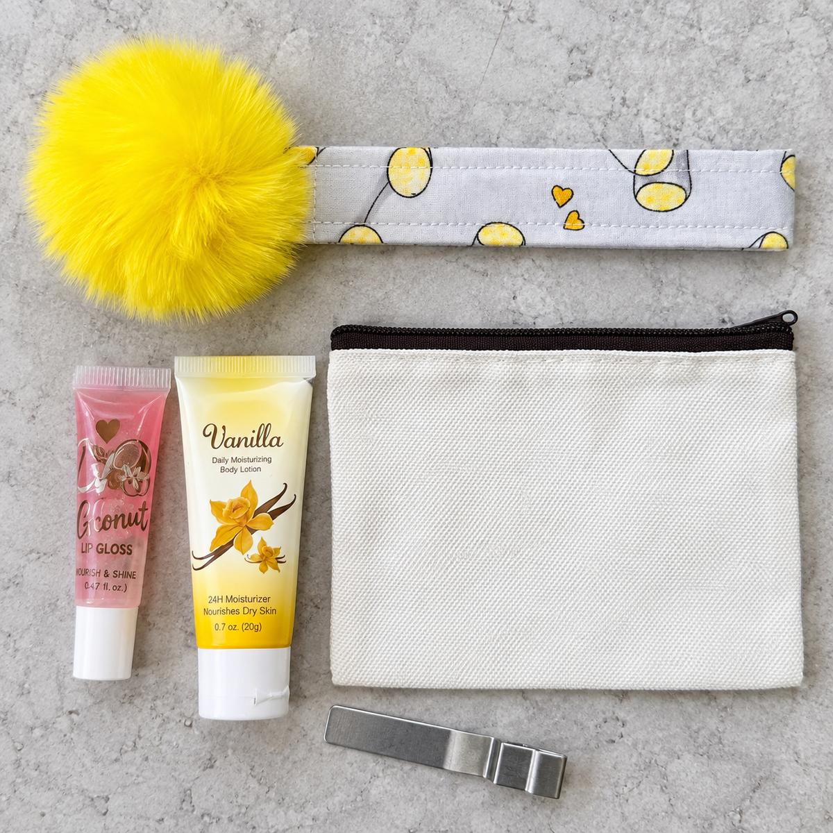Elephant Love Wristlet Comfort Kit